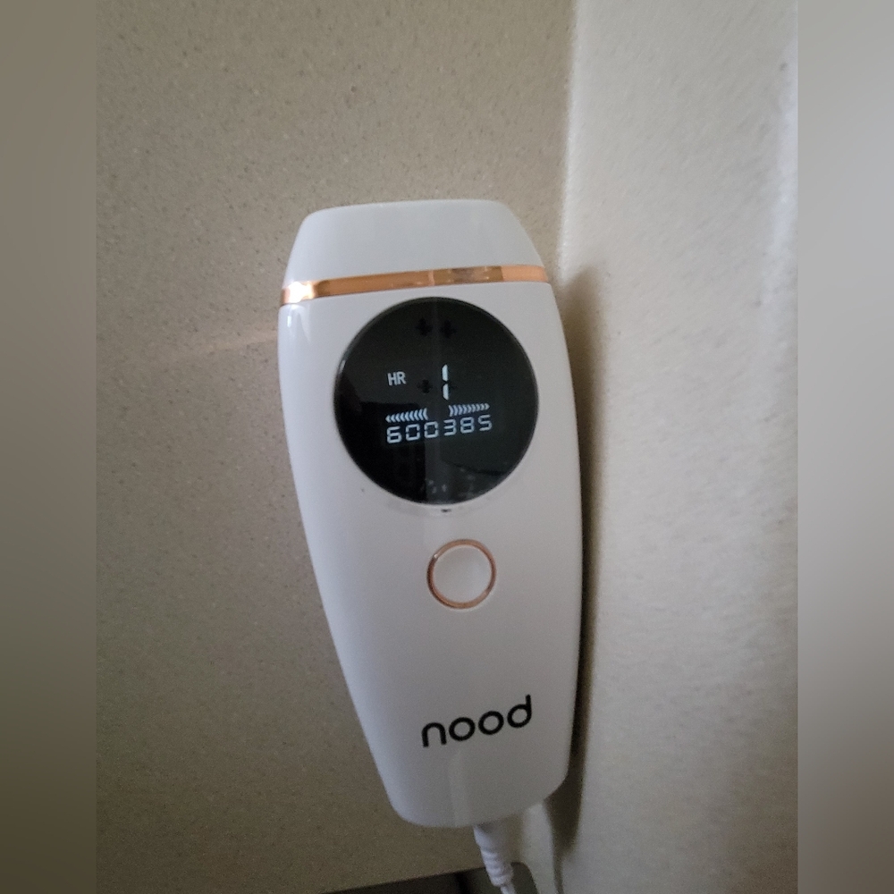 Nood White Skincare Tool - Picture 5 of 8